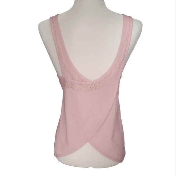 Fabletics Demi lace wrap-back wicking pink tank size large 10-12 - Picture 4 of 9